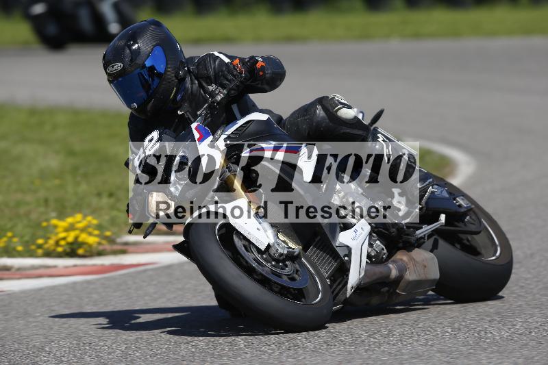 /Archiv-2024/29 12.06.2024 MOTO.CH Track Day ADR/Gruppe gelb/82